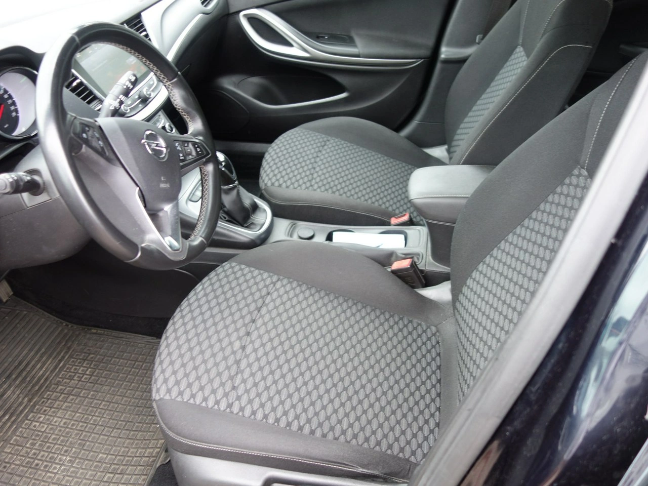 Opel Astra - Zdjęcie 9