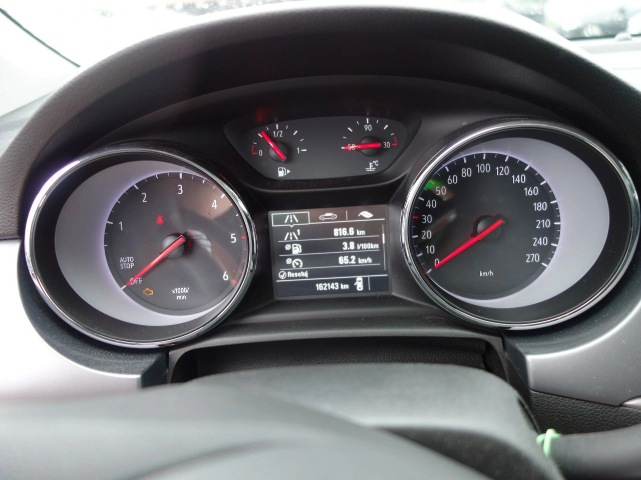 Opel Astra - Zdjęcie 11