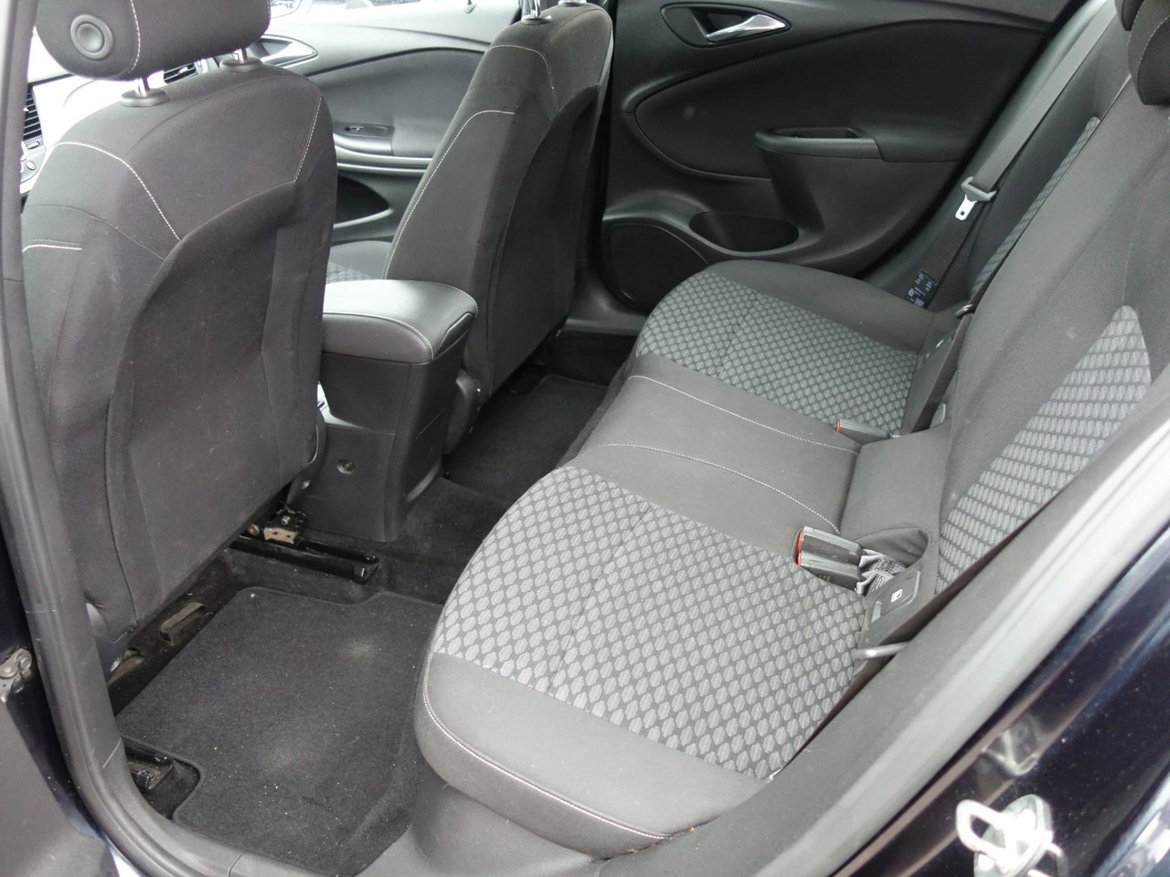 Opel Astra - Zdjęcie 7