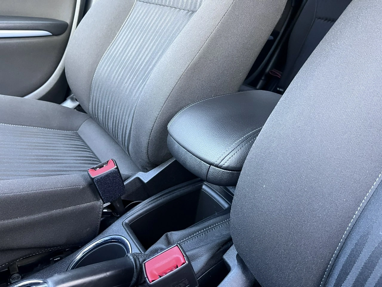 Opel Zafira - Zdjęcie 25