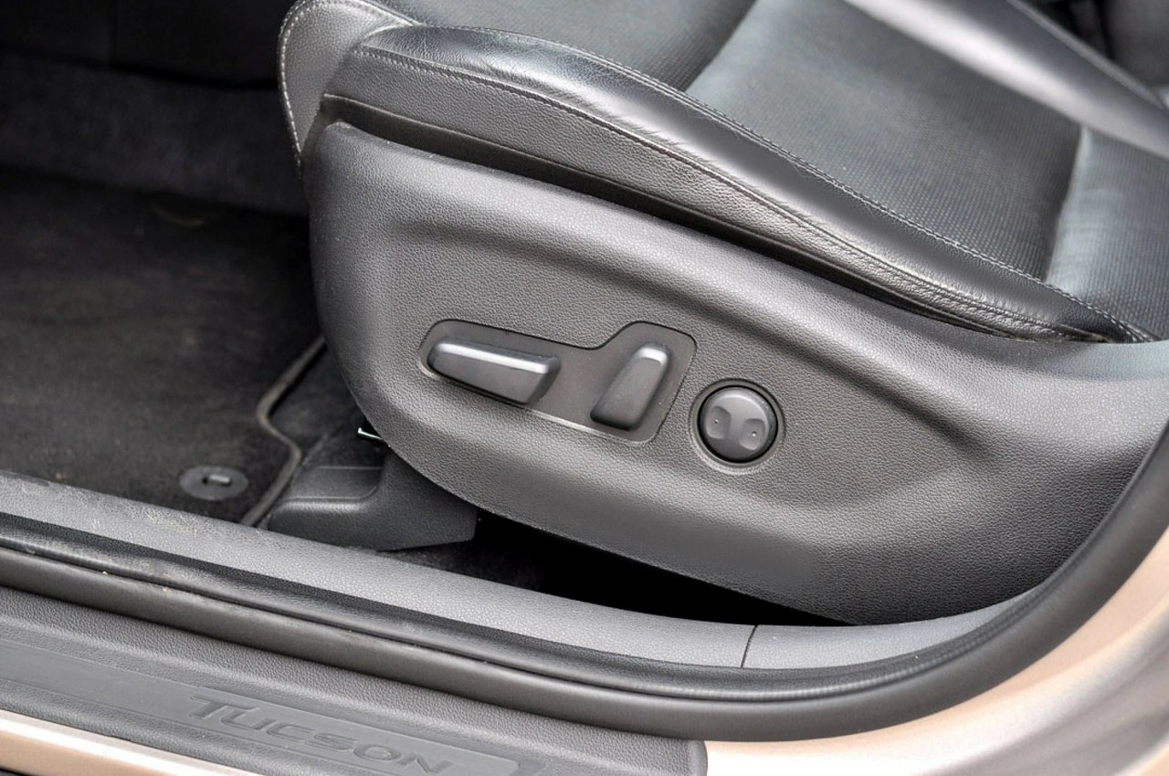 Hyundai Tucson - Zdjęcie 9