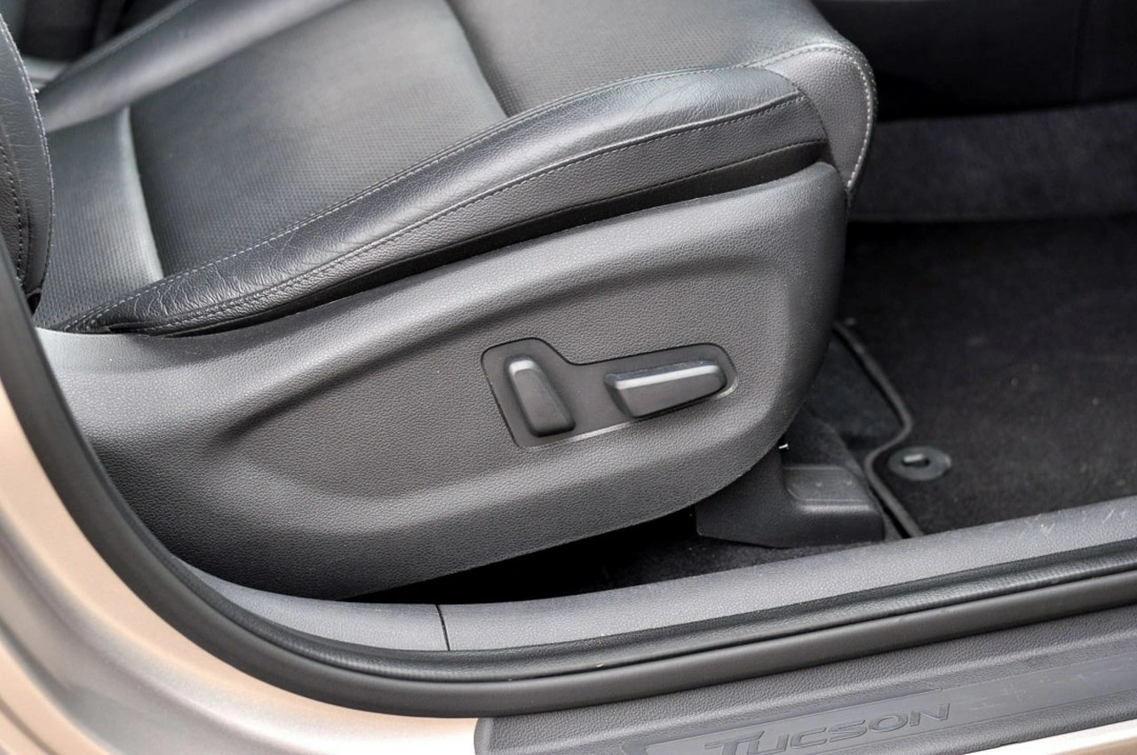 Hyundai Tucson - Zdjęcie 10