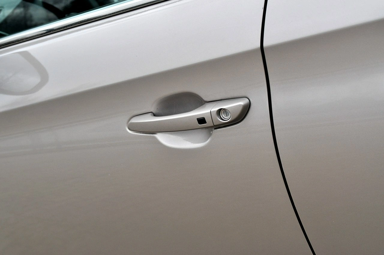 Hyundai Tucson - Zdjęcie 12