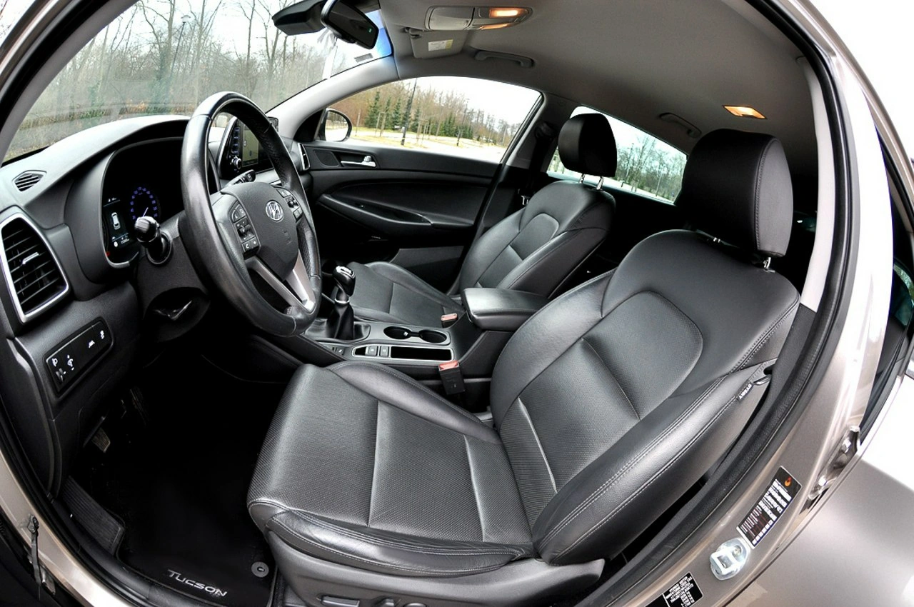 Hyundai Tucson - Zdjęcie 6