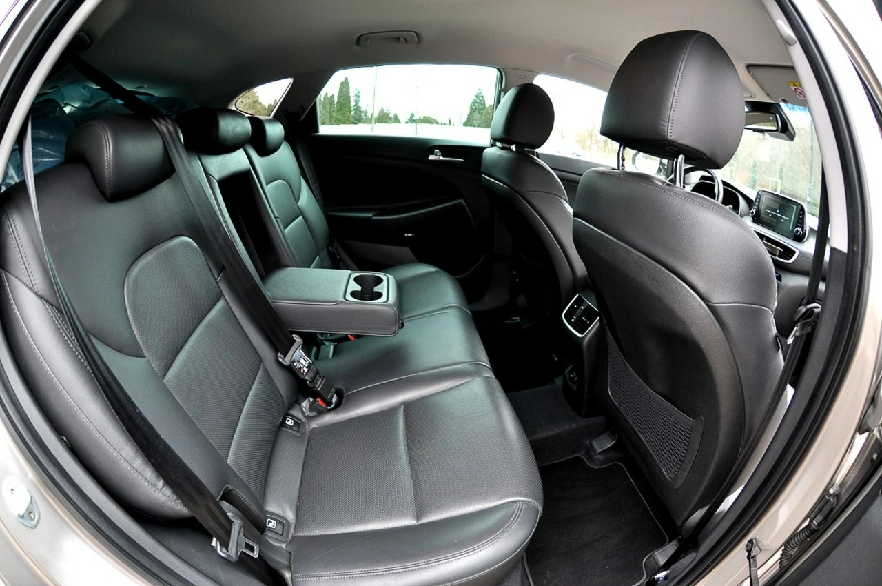 Hyundai Tucson - Zdjęcie 8