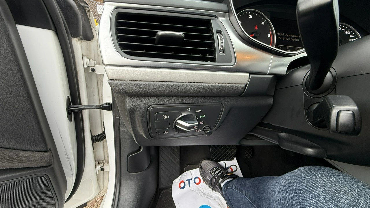Audi A6 - Zdjęcie 21