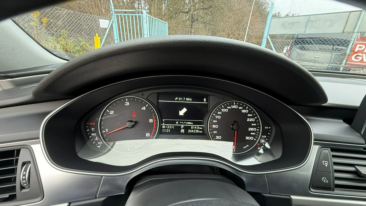Audi A6 - Zdjęcie 25