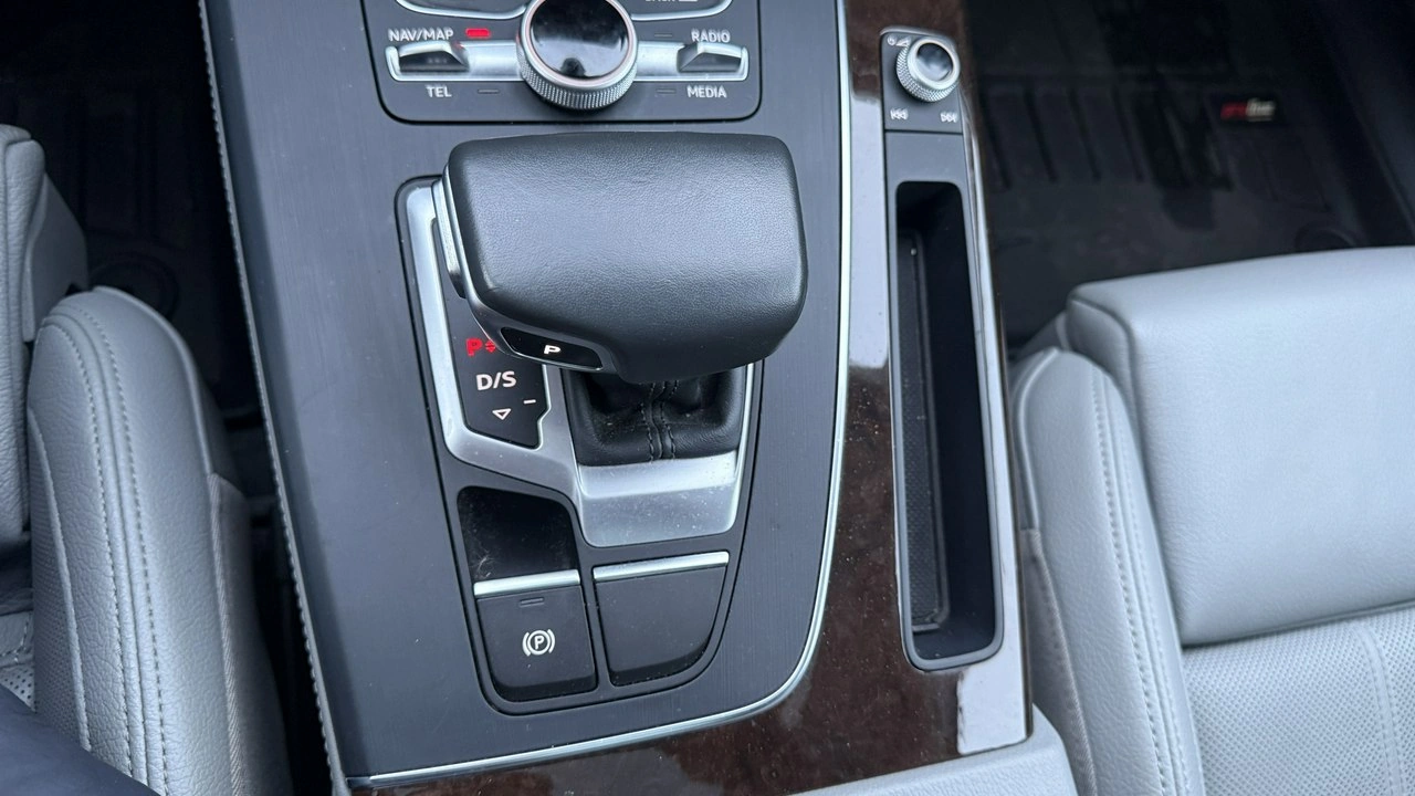 Audi Q5 - Zdjęcie 23