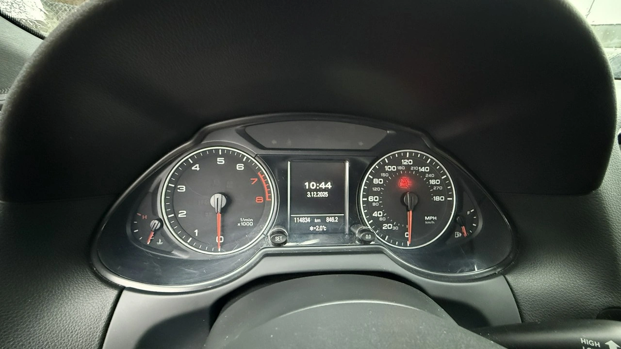 Audi Q5 - Zdjęcie 16