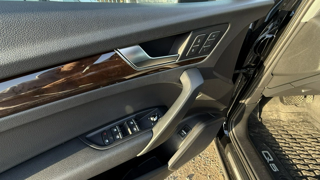 Audi Q5 - Zdjęcie 17