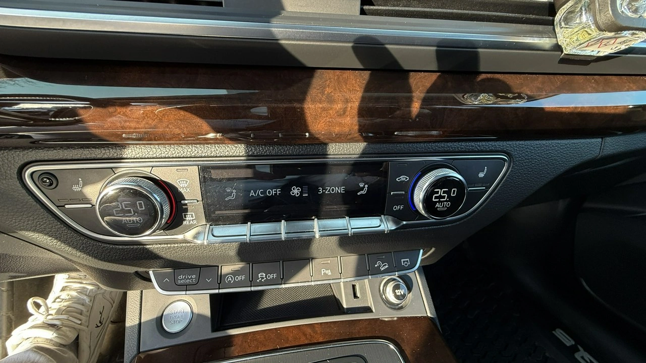 Audi Q5 - Zdjęcie 22