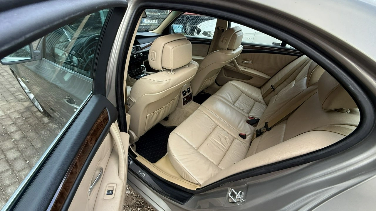 BMW 520 - Zdjęcie 23