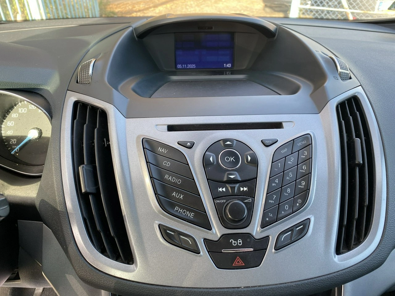 Ford C-MAX - Zdjęcie 27