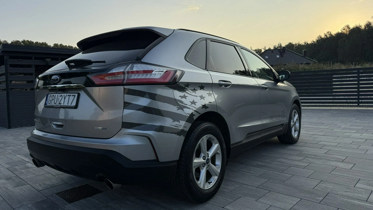Ford Edge - Zdjęcie 9
