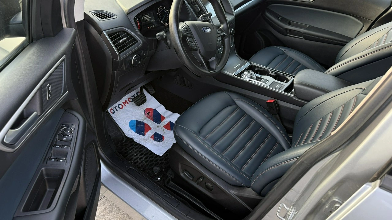 Ford Edge - Zdjęcie 10