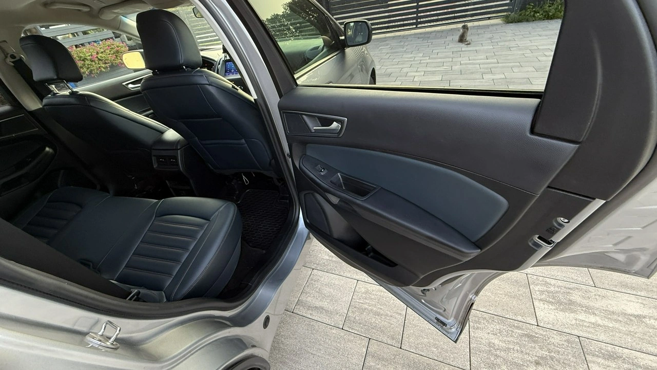 Ford Edge - Zdjęcie 27