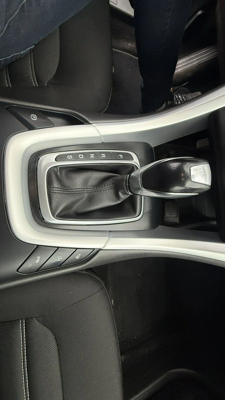 Ford Mondeo - Zdjęcie 18