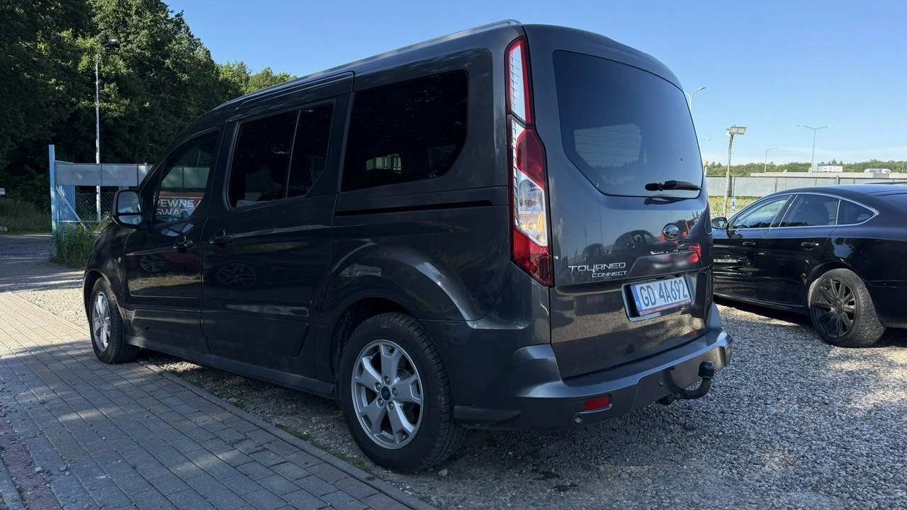 Ford Tourneo Connect - Zdjęcie 11