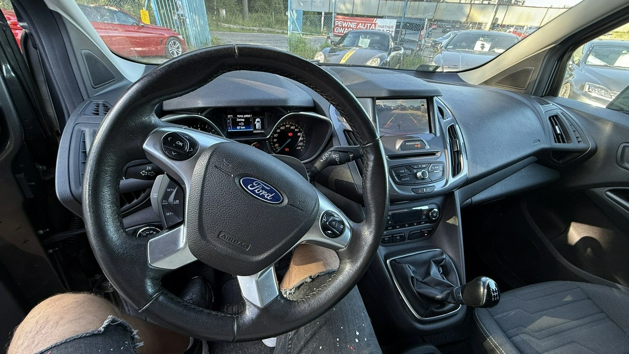 Ford Tourneo Connect - Zdjęcie 12