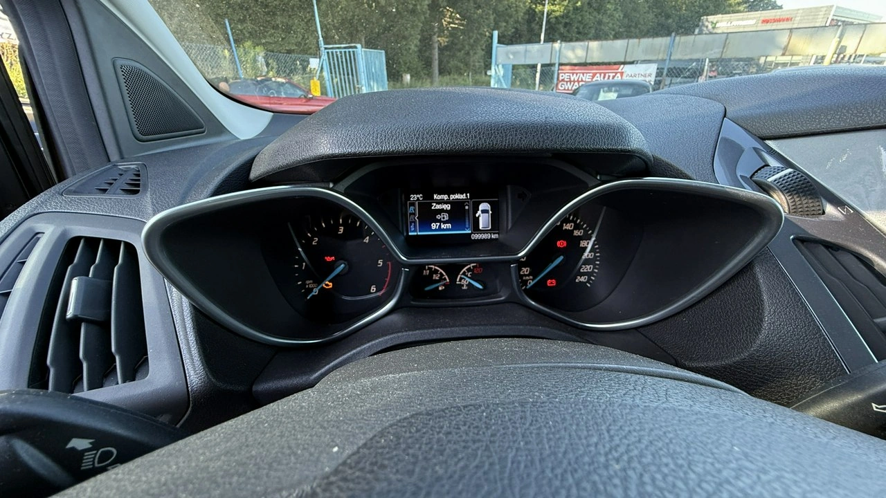 Ford Tourneo Connect - Zdjęcie 13