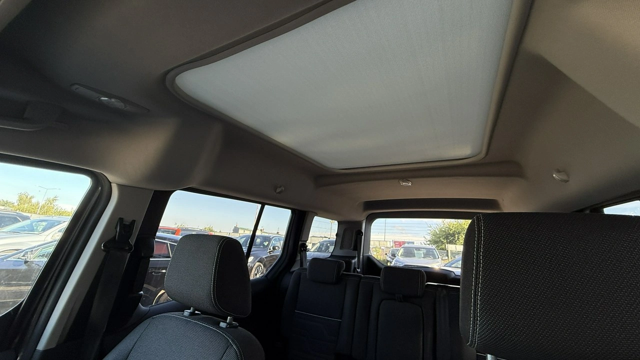 Ford Tourneo Connect - Zdjęcie 19