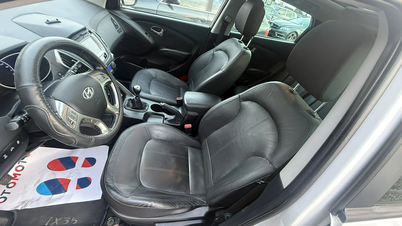 Hyundai ix35 - Zdjęcie 15