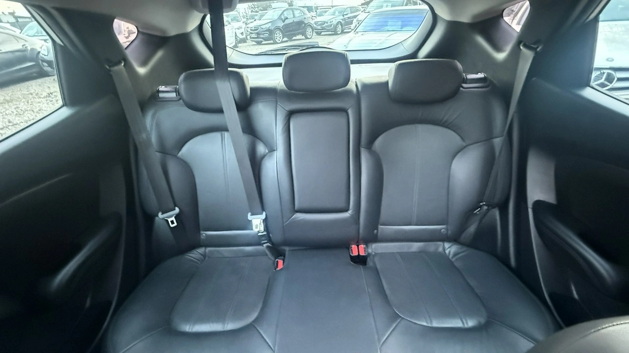 Hyundai ix35 - Zdjęcie 19