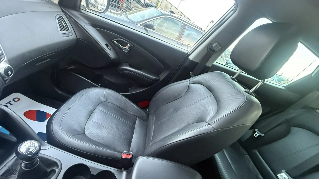 Hyundai ix35 - Zdjęcie 20
