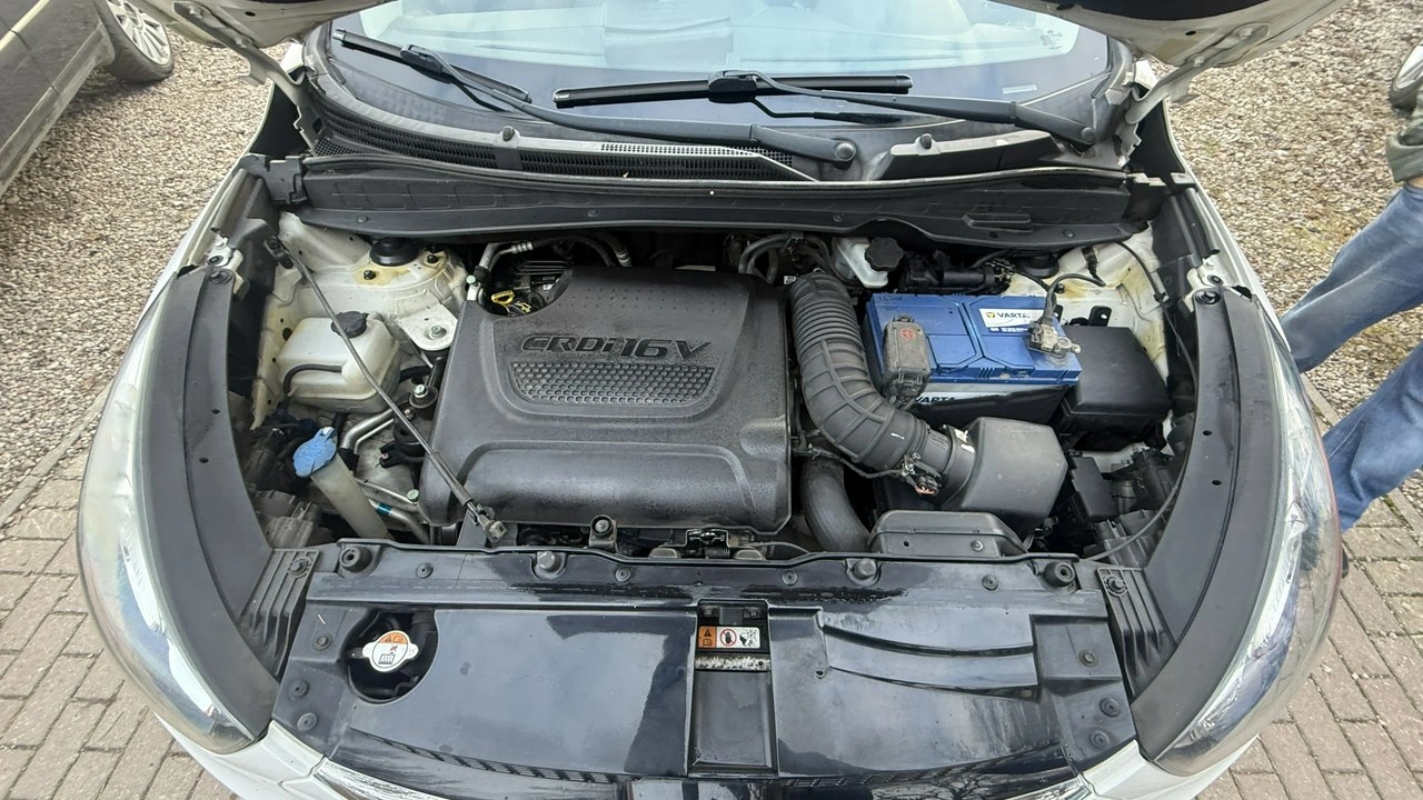 Hyundai ix35 - Zdjęcie 27