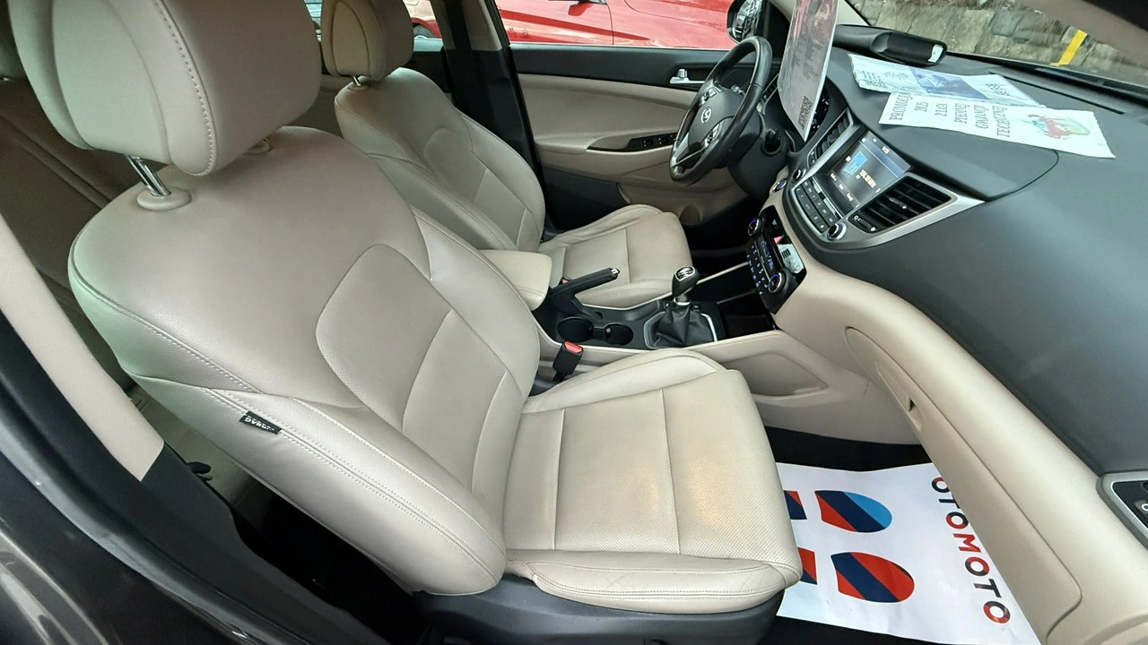 Hyundai Tucson - Zdjęcie 10