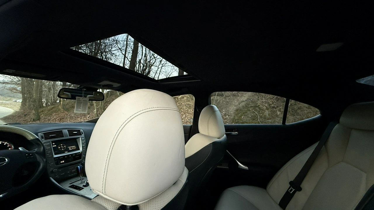 Lexus IS-F - Zdjęcie 22