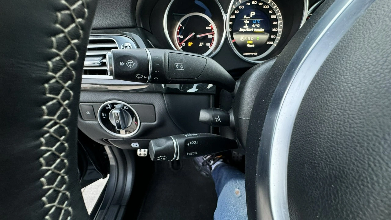 Mercedes CLS 63 AMG - Zdjęcie 21