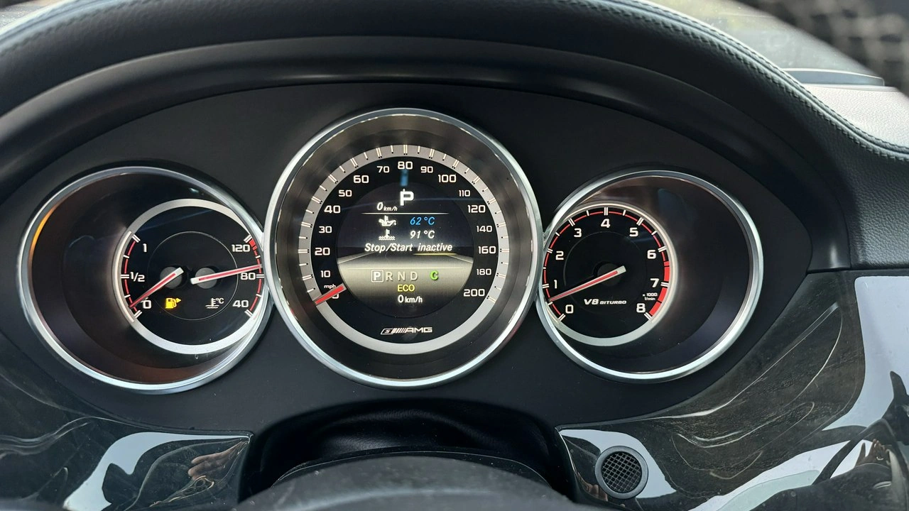 Mercedes CLS 63 AMG - Zdjęcie 23