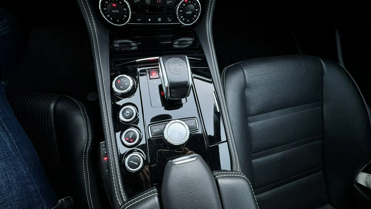Mercedes CLS 63 AMG - Zdjęcie 27