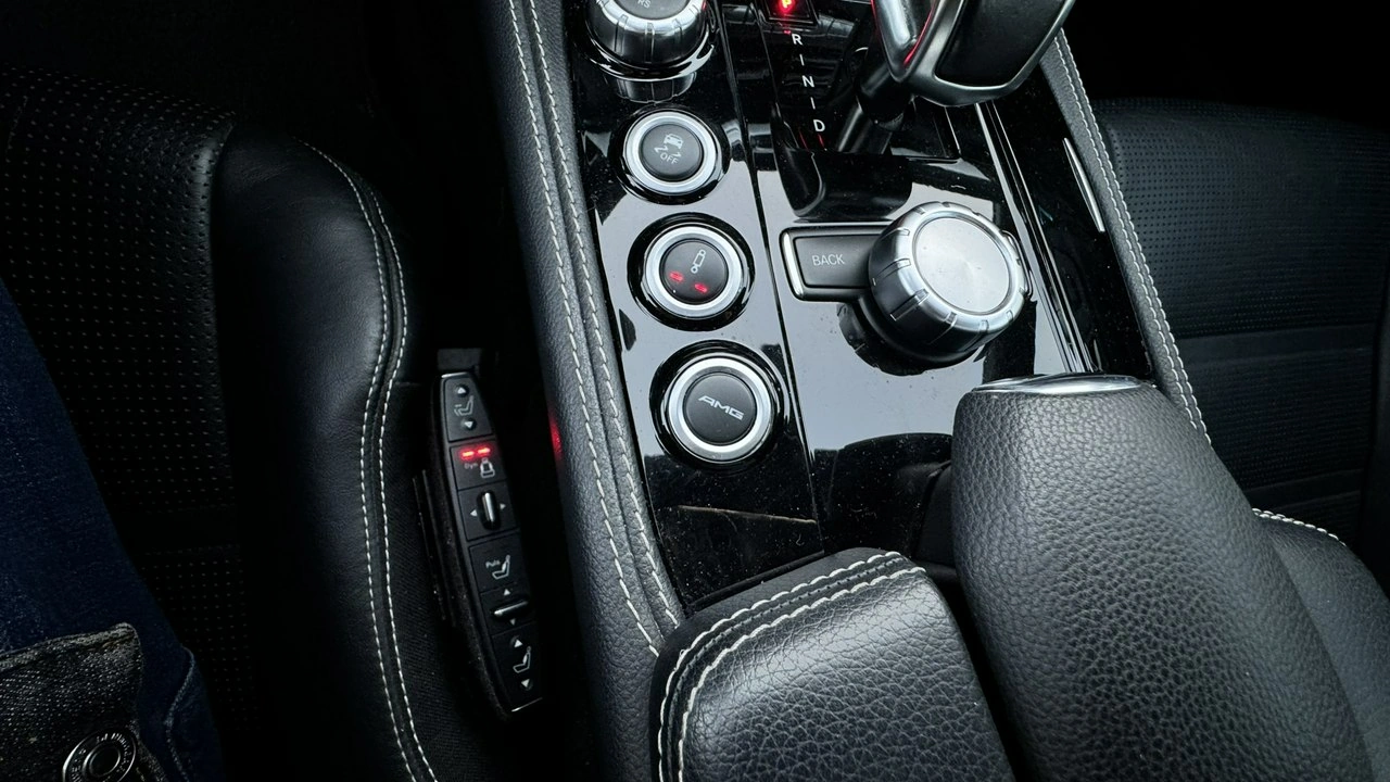 Mercedes CLS 63 AMG - Zdjęcie 28