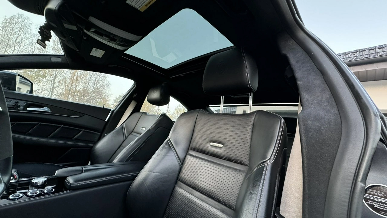 Mercedes CLS 63 AMG - Zdjęcie 31