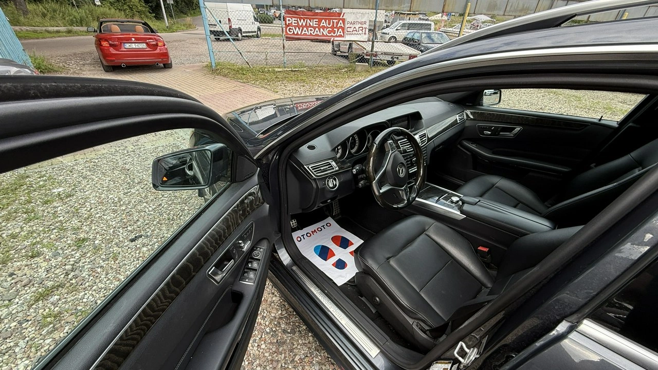 Mercedes E 350 - Zdjęcie 15