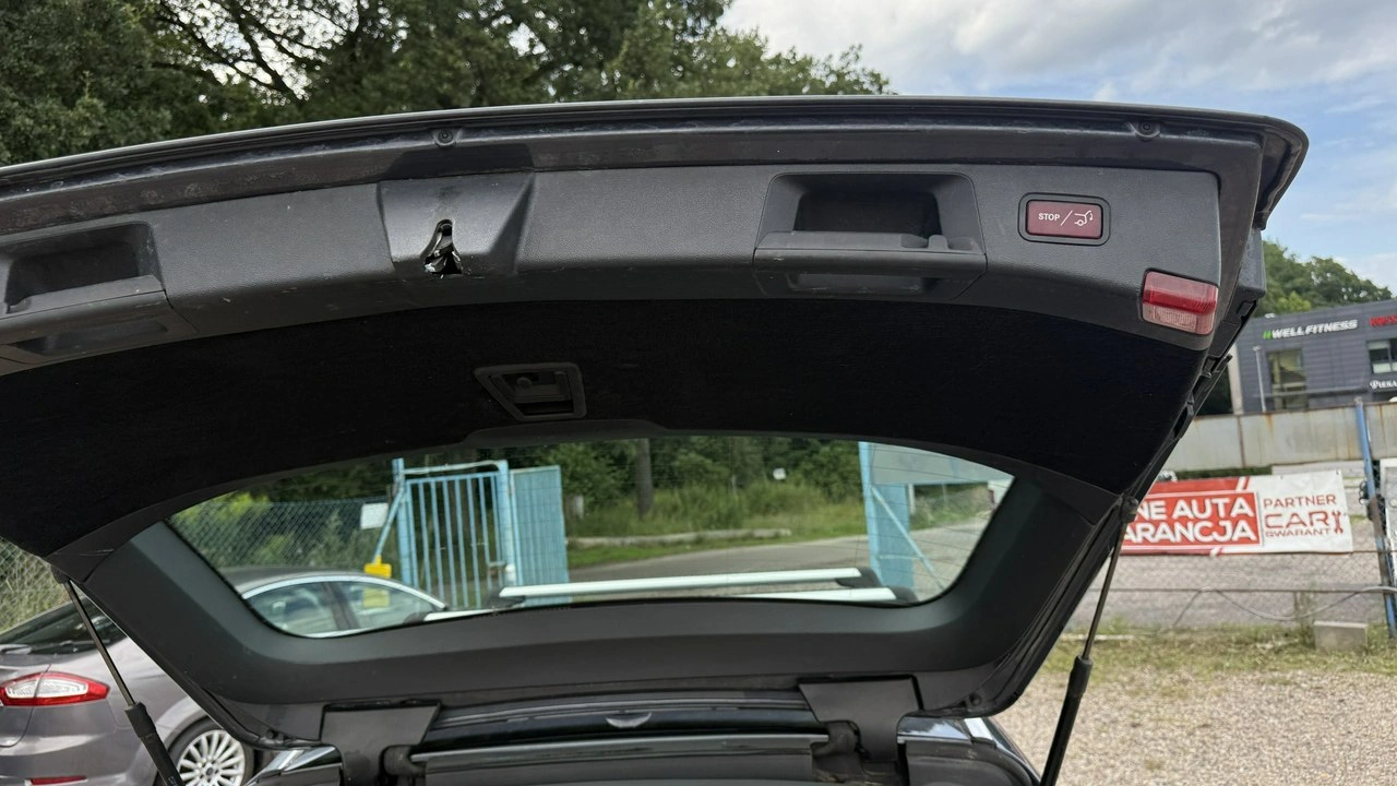 Mercedes E 350 - Zdjęcie 29