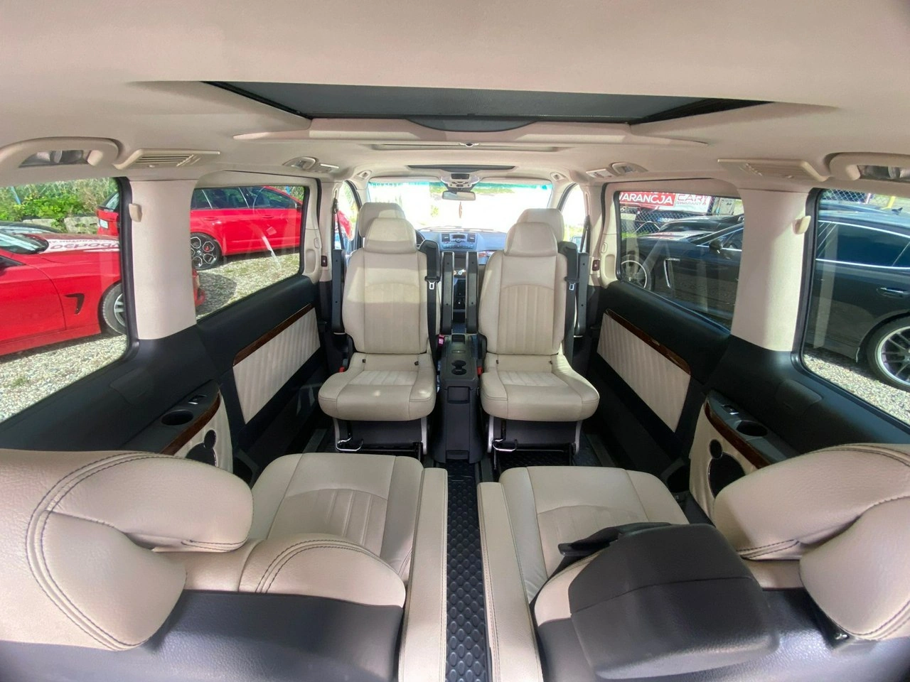 Mercedes Viano - Zdjęcie 18