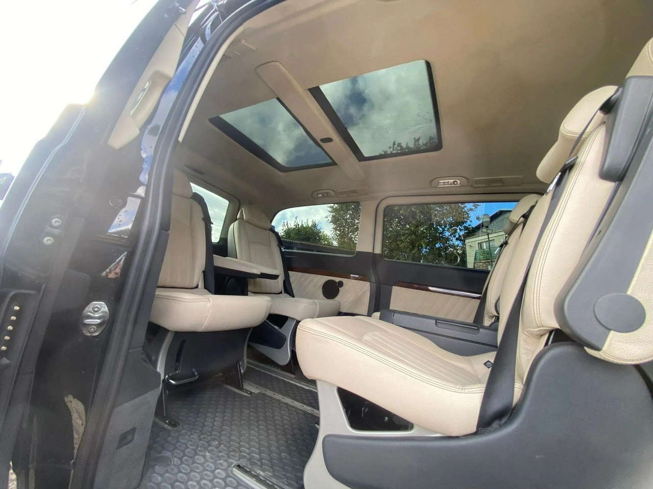 Mercedes Viano - Zdjęcie 29