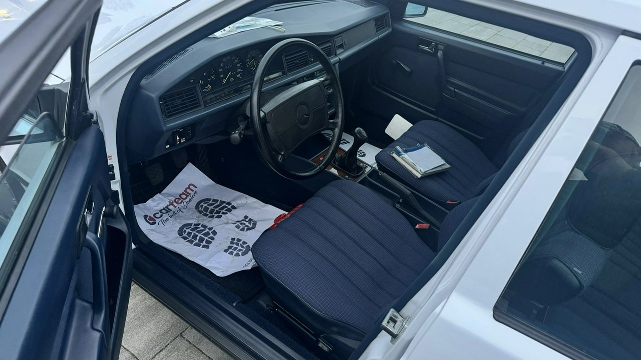 Mercedes W201 - Zdjęcie 11