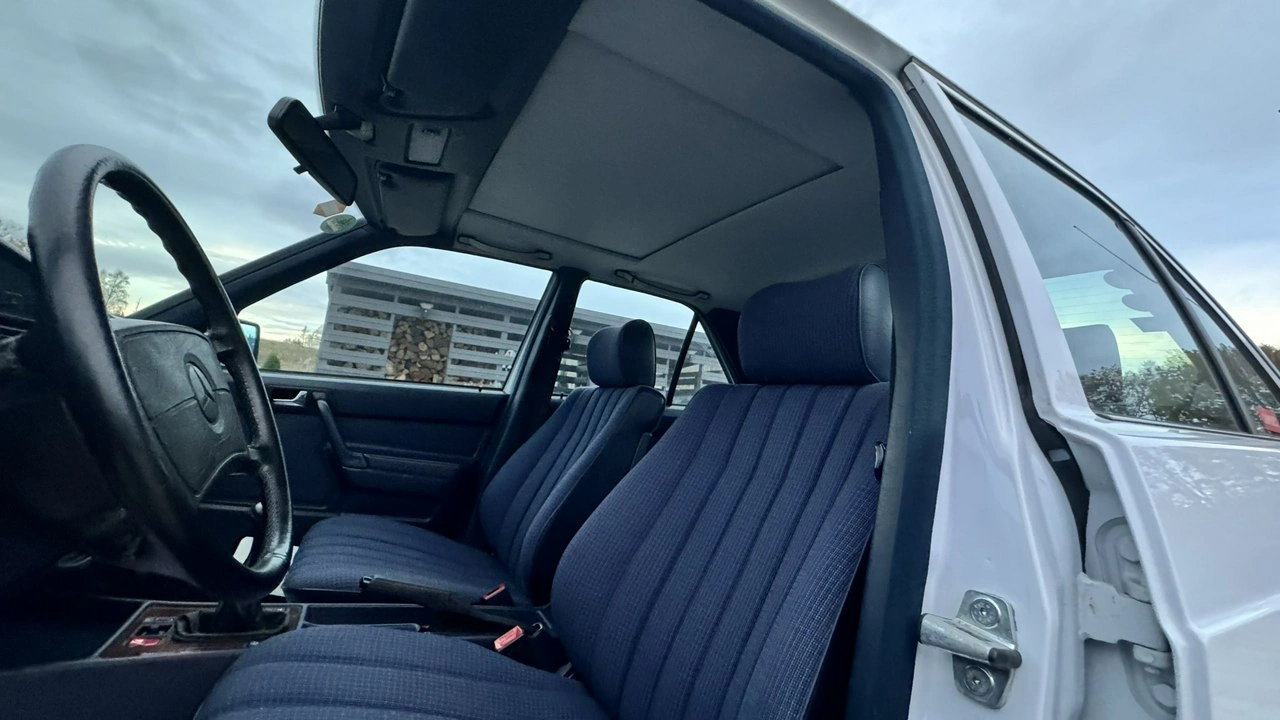 Mercedes W201 - Zdjęcie 20