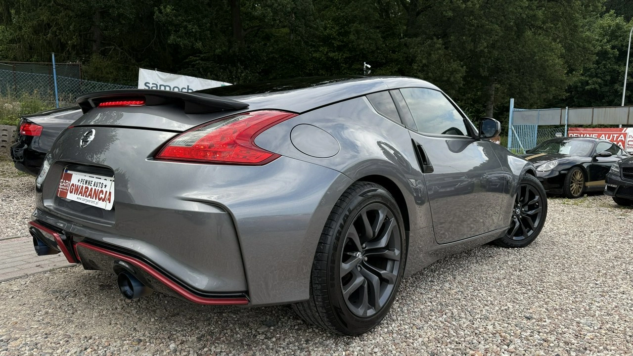 Nissan 370 Z - Zdjęcie 9