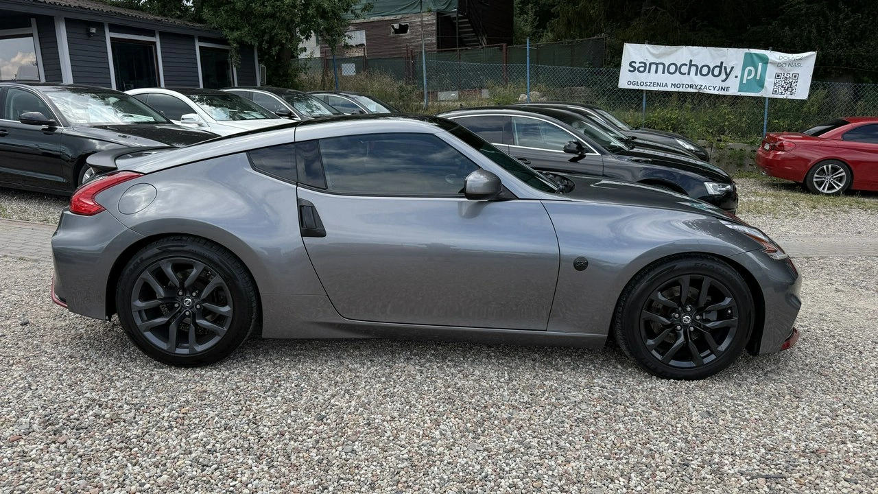Nissan 370 Z - Zdjęcie 14