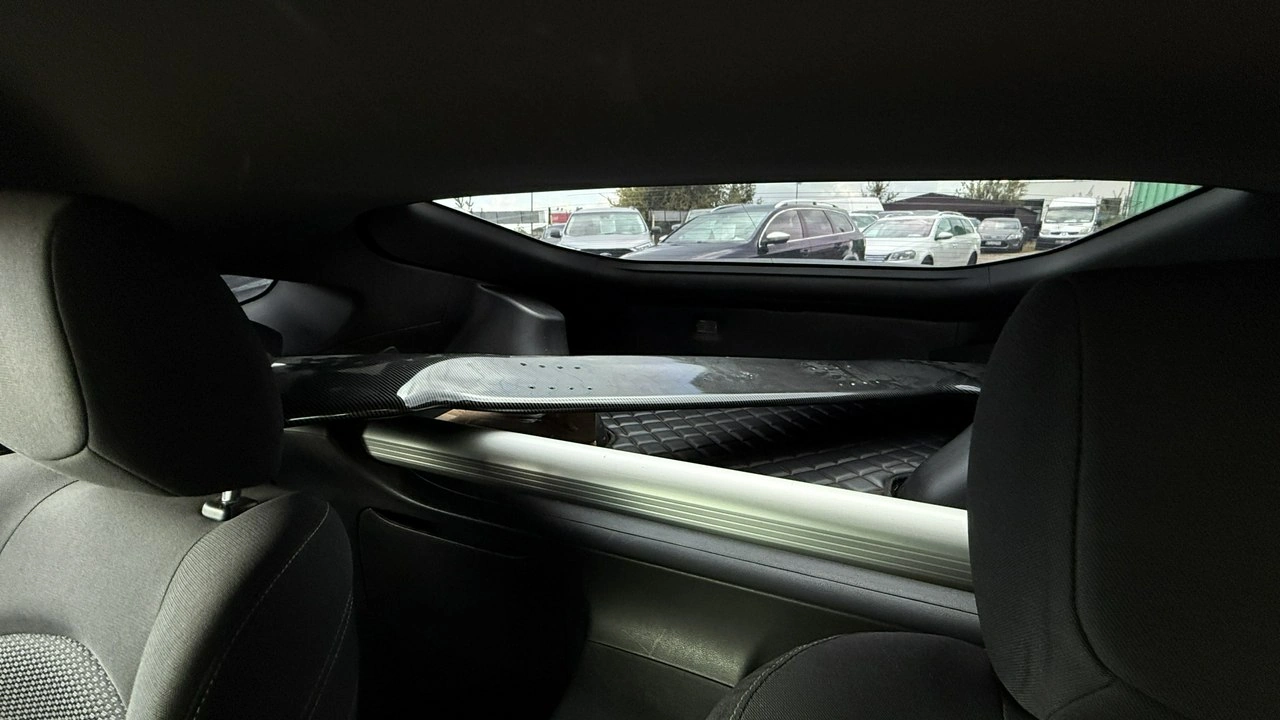 Nissan 370 Z - Zdjęcie 28