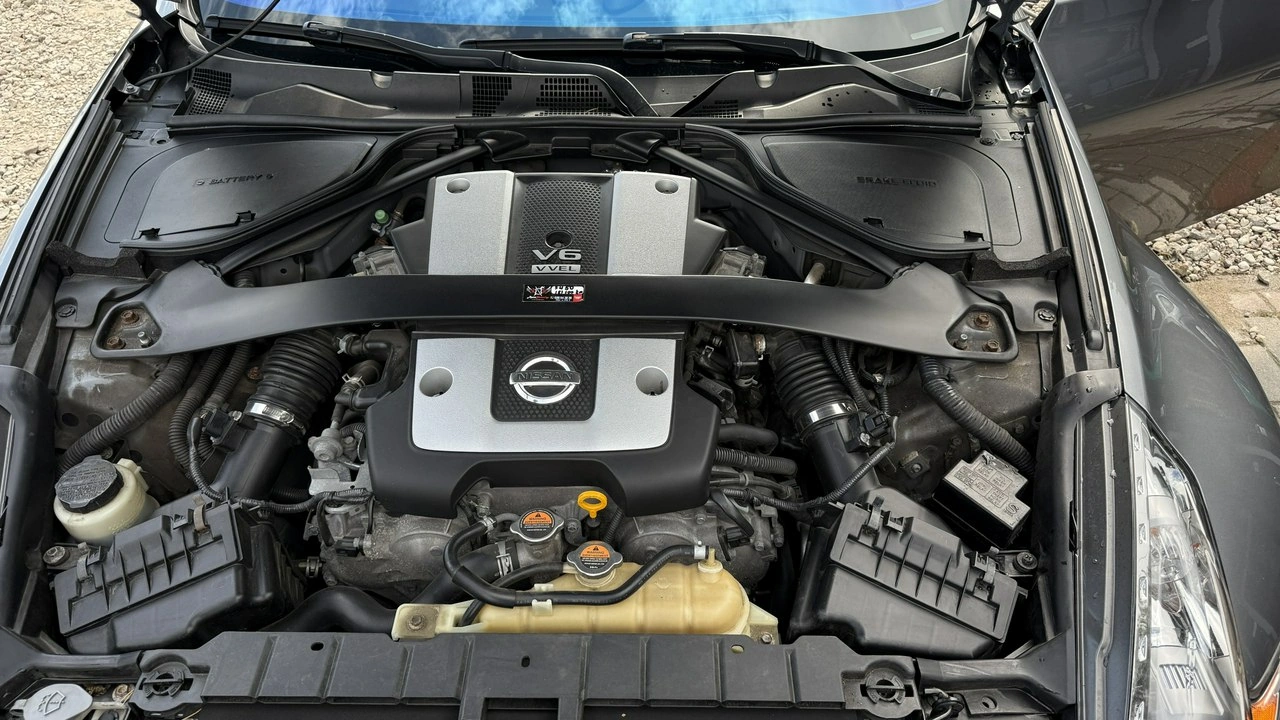 Nissan 370 Z - Zdjęcie 37