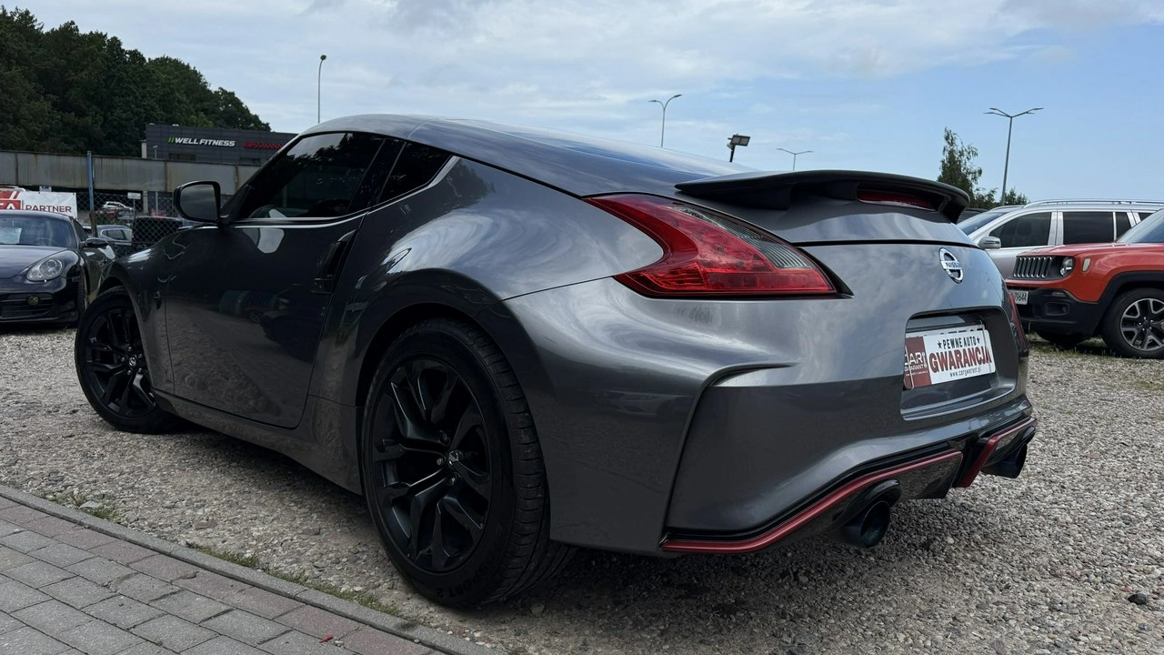 Nissan 370 Z - Zdjęcie 4
