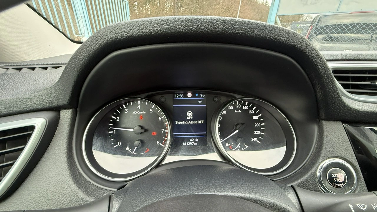 Nissan Qashqai - Zdjęcie 10