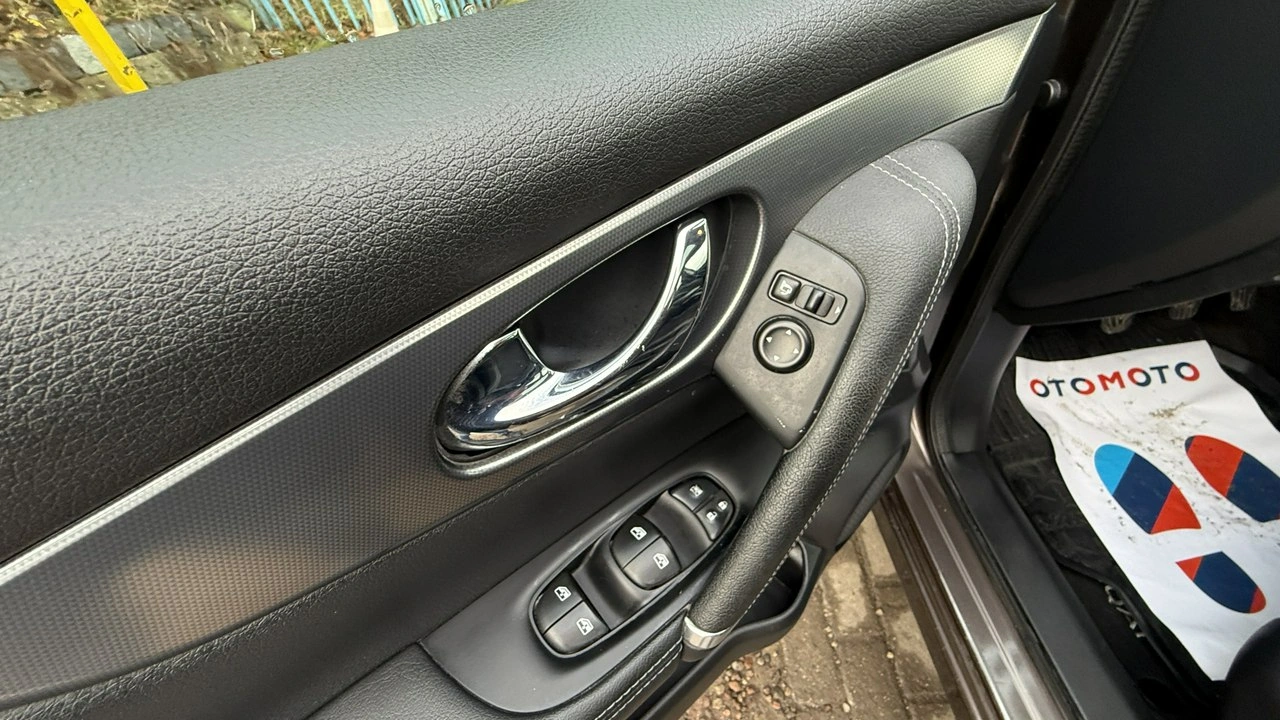 Nissan Qashqai - Zdjęcie 16