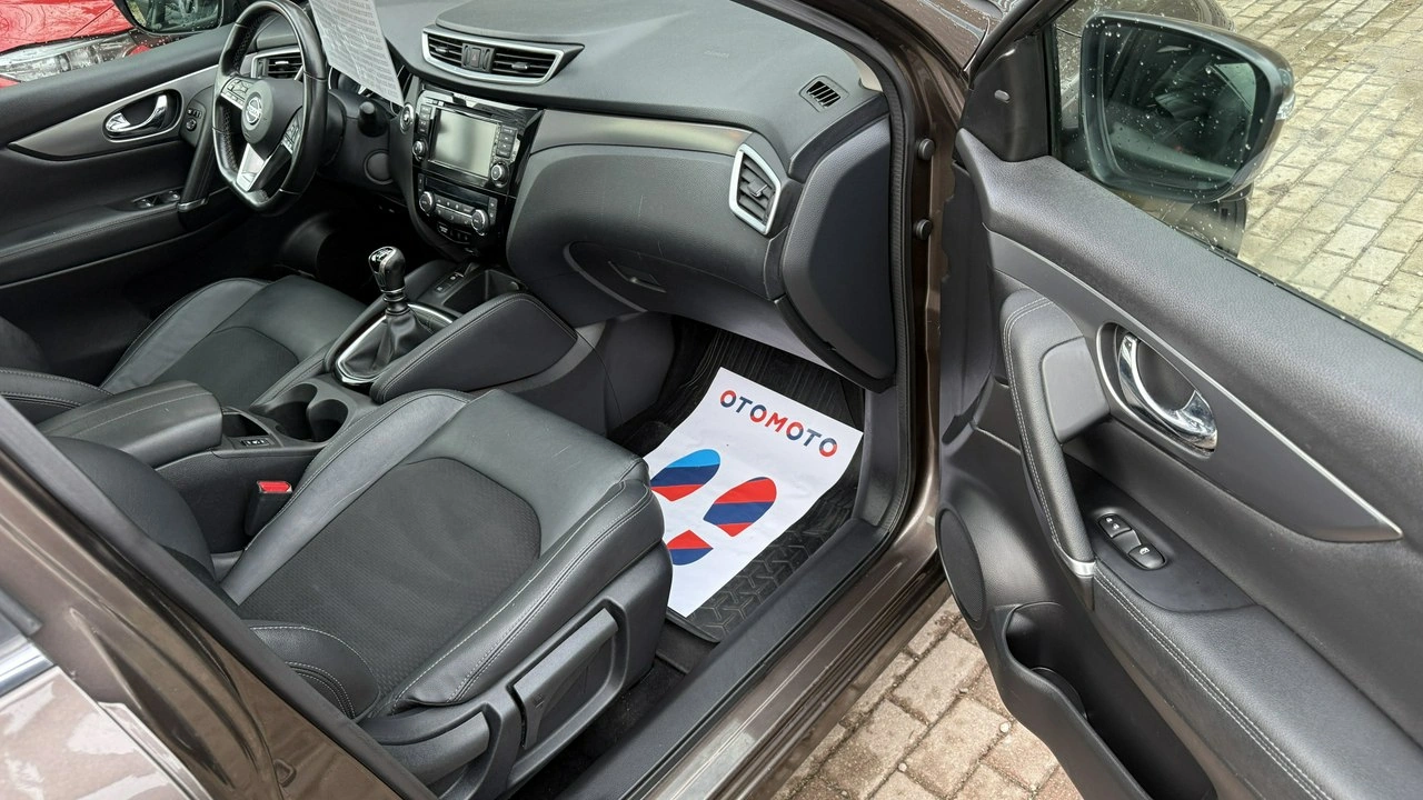 Nissan Qashqai - Zdjęcie 22